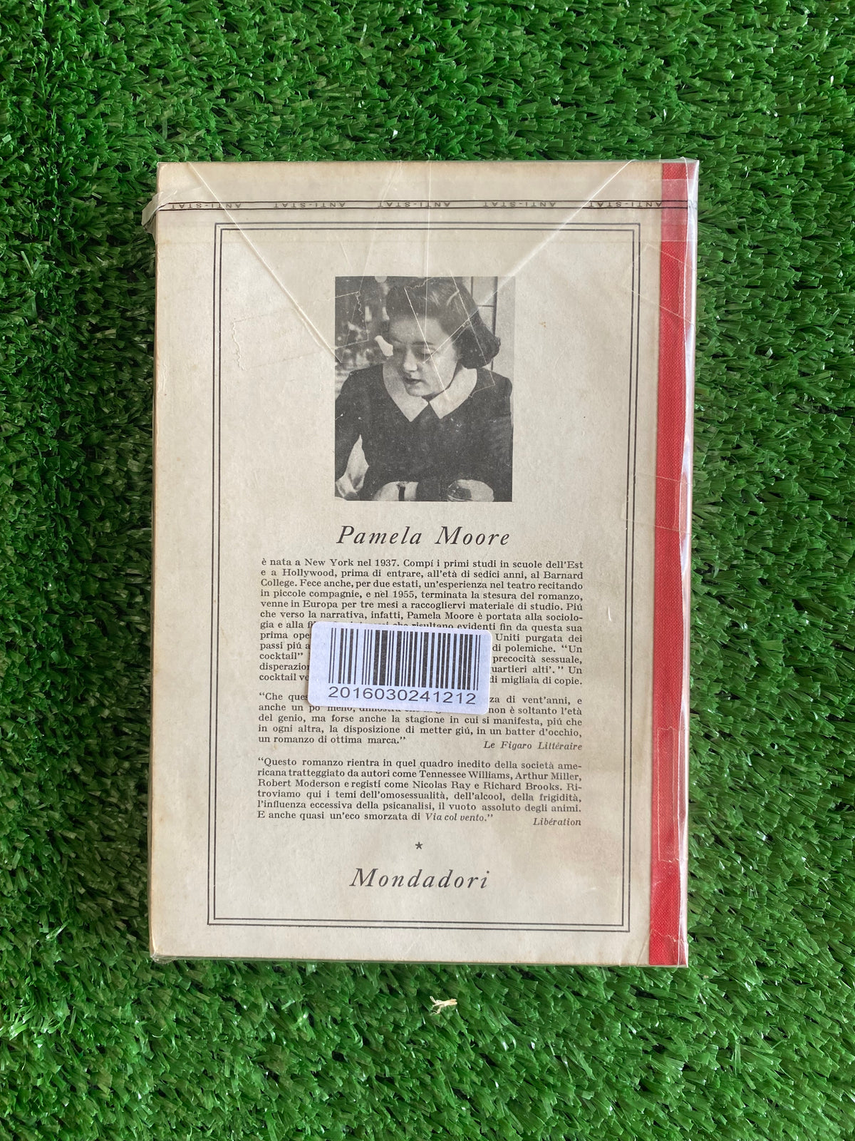 Libro - Cioccolata a colazione - Pamela Moore (Mondadori) #L106