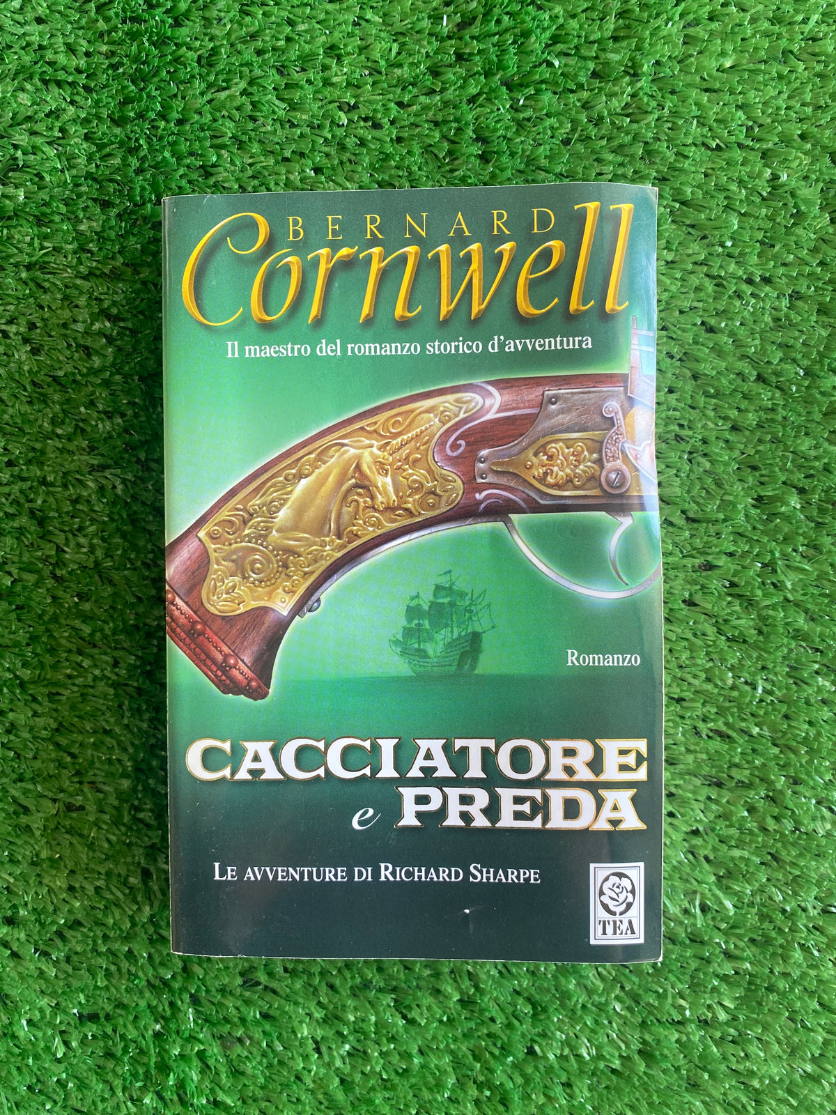 Libro - Bernard Cornwell - Cacciatore e preda (TEA) #L13
