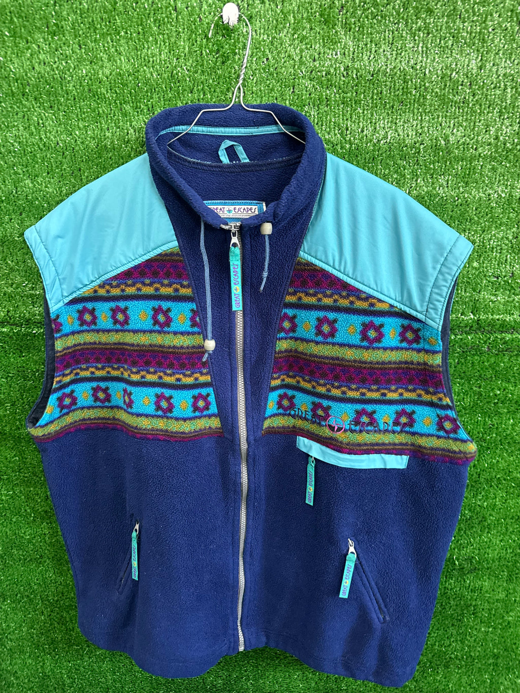 #002 gilet pile Great escape vintage