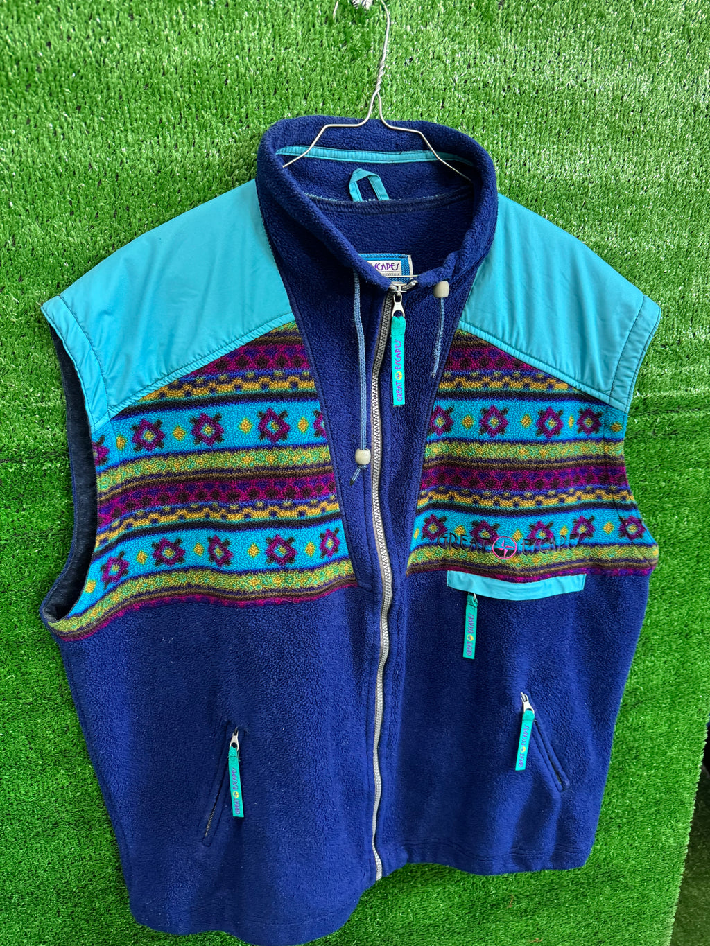 #002 gilet pile Great escape vintage