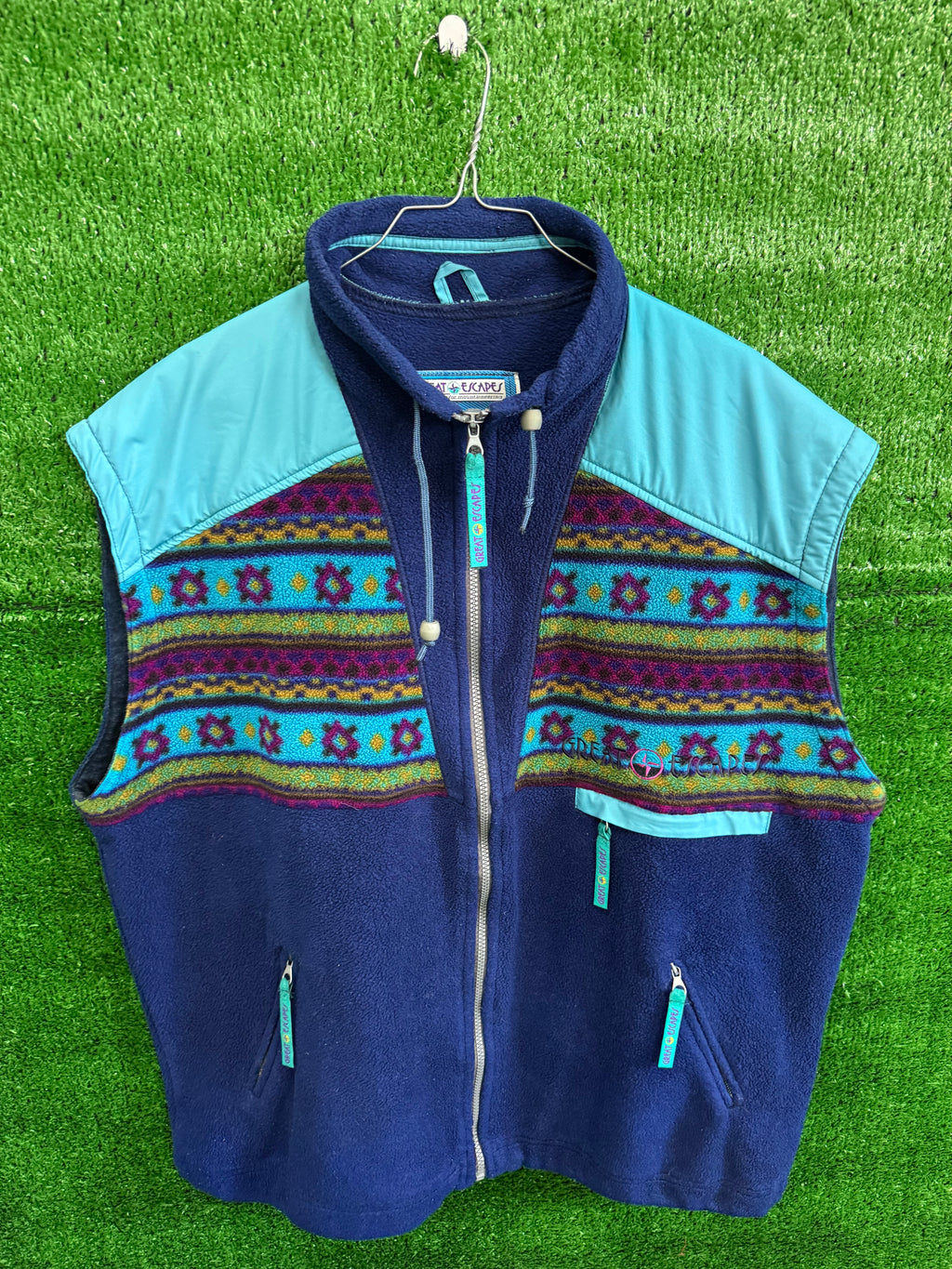 #002 gilet pile Great escape vintage