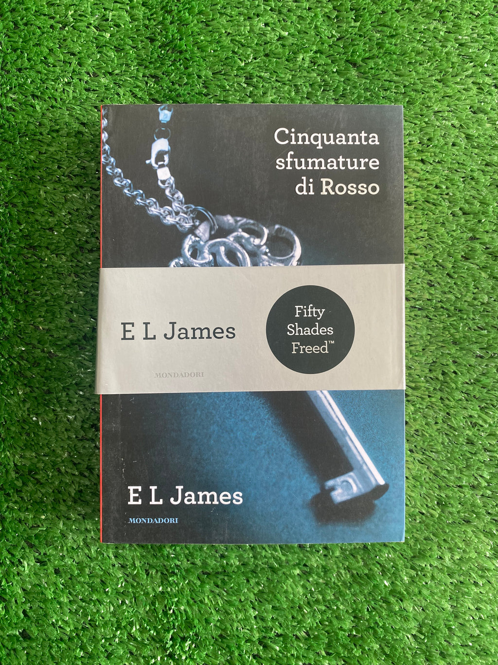 Libro - E. L. James - Cinquanta sfumature di rosso (Mondadori) #L54