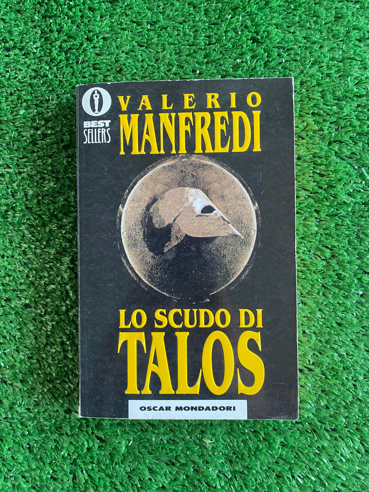 Libro - Lo scudo di Talos - Valerio Massimo Manfredi (Mondadori) #L120