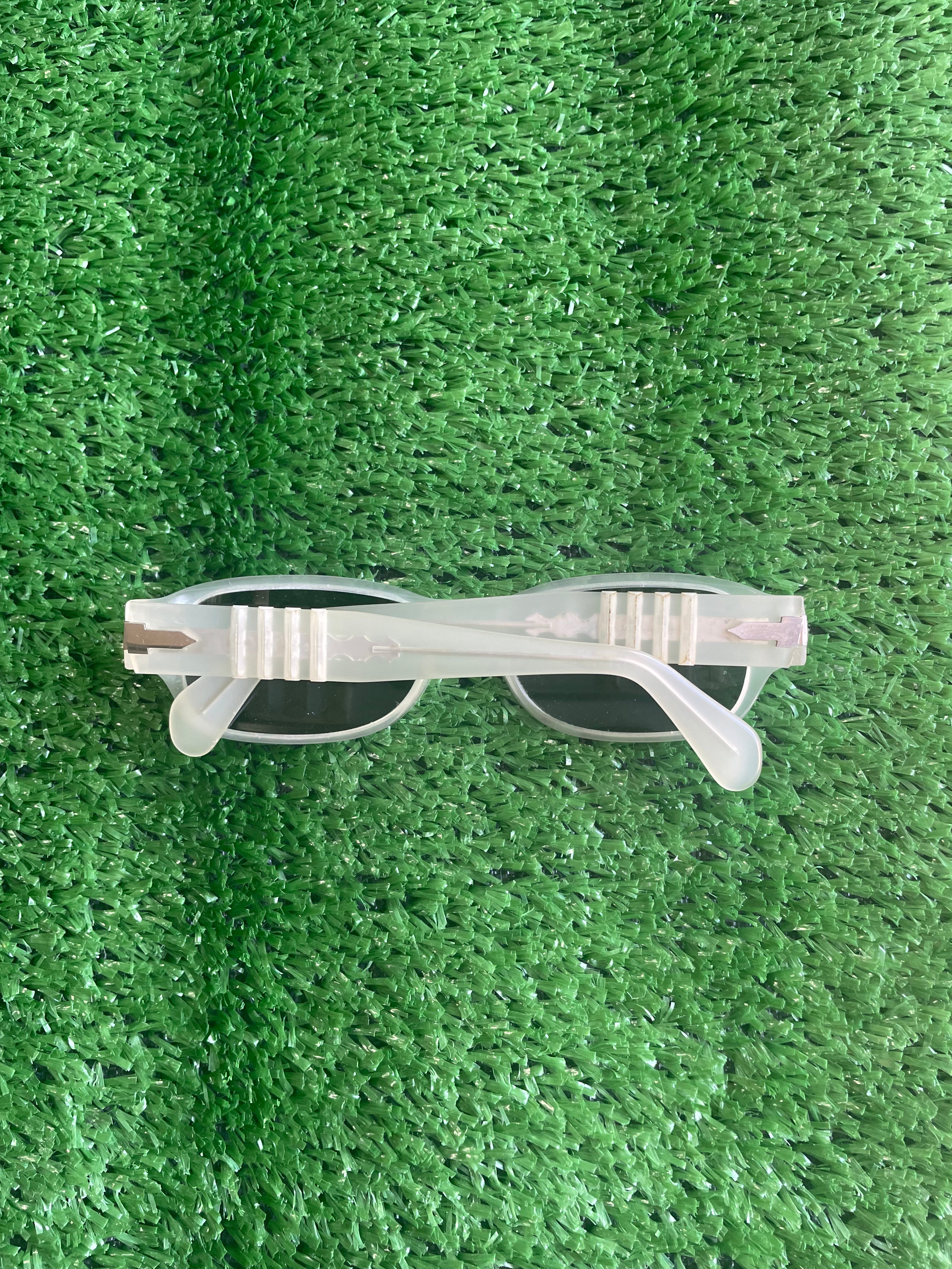 #001 occhiali da sole Persol