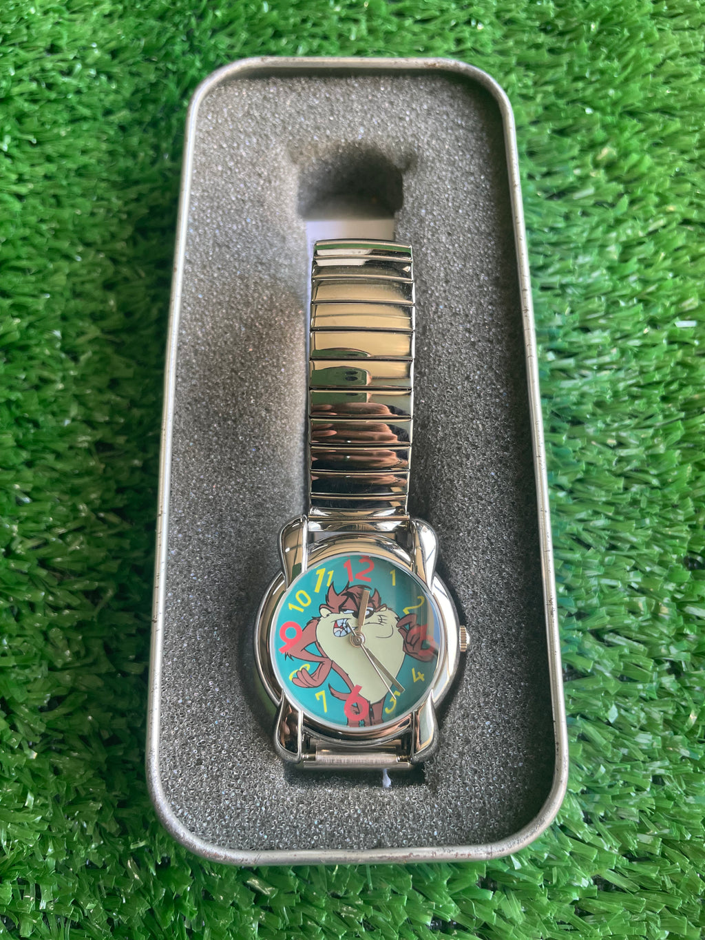 #009 orologio Looney Tunes
