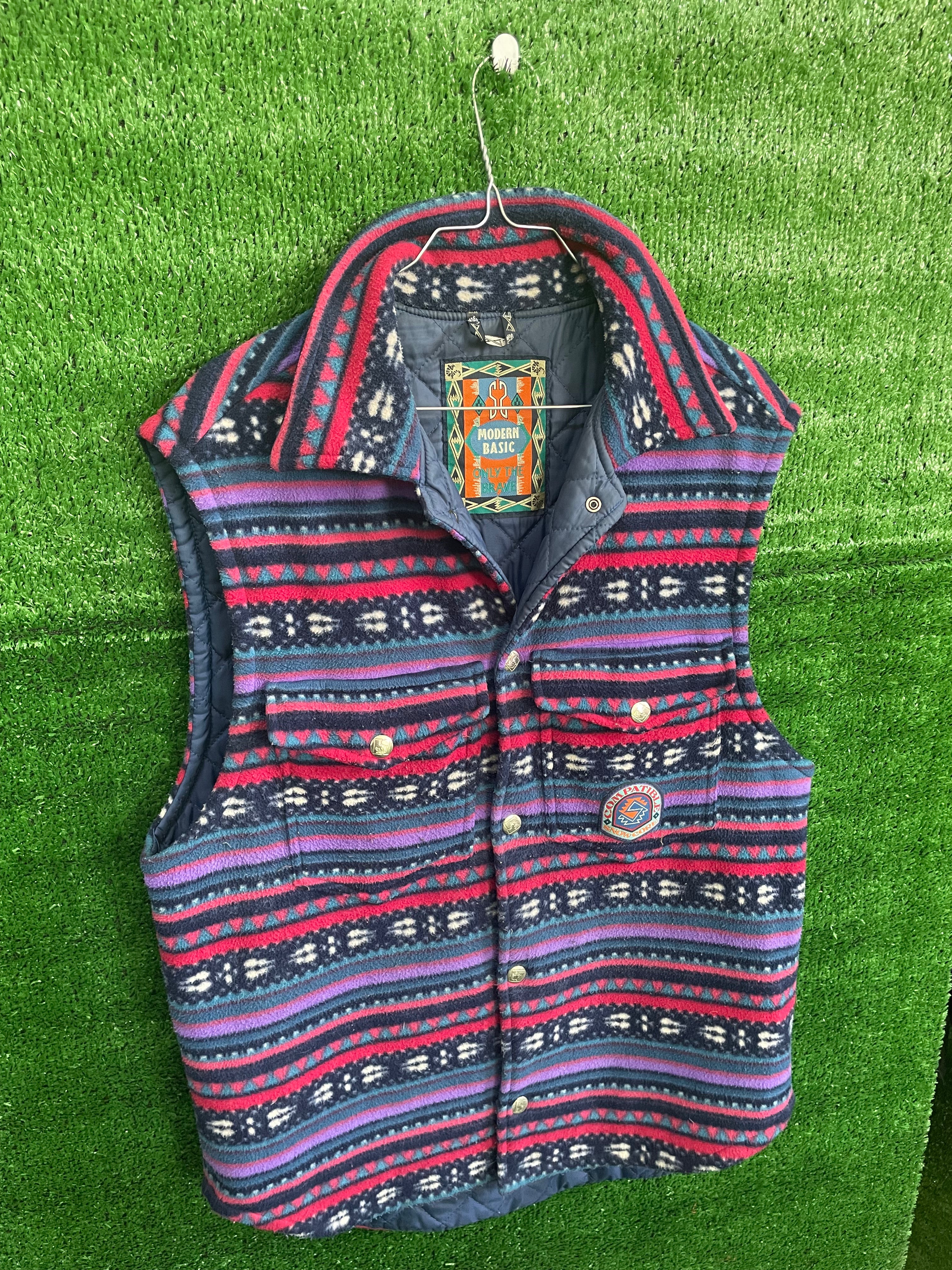 #004 Gilet smanicato vintage in pile Modern Basic