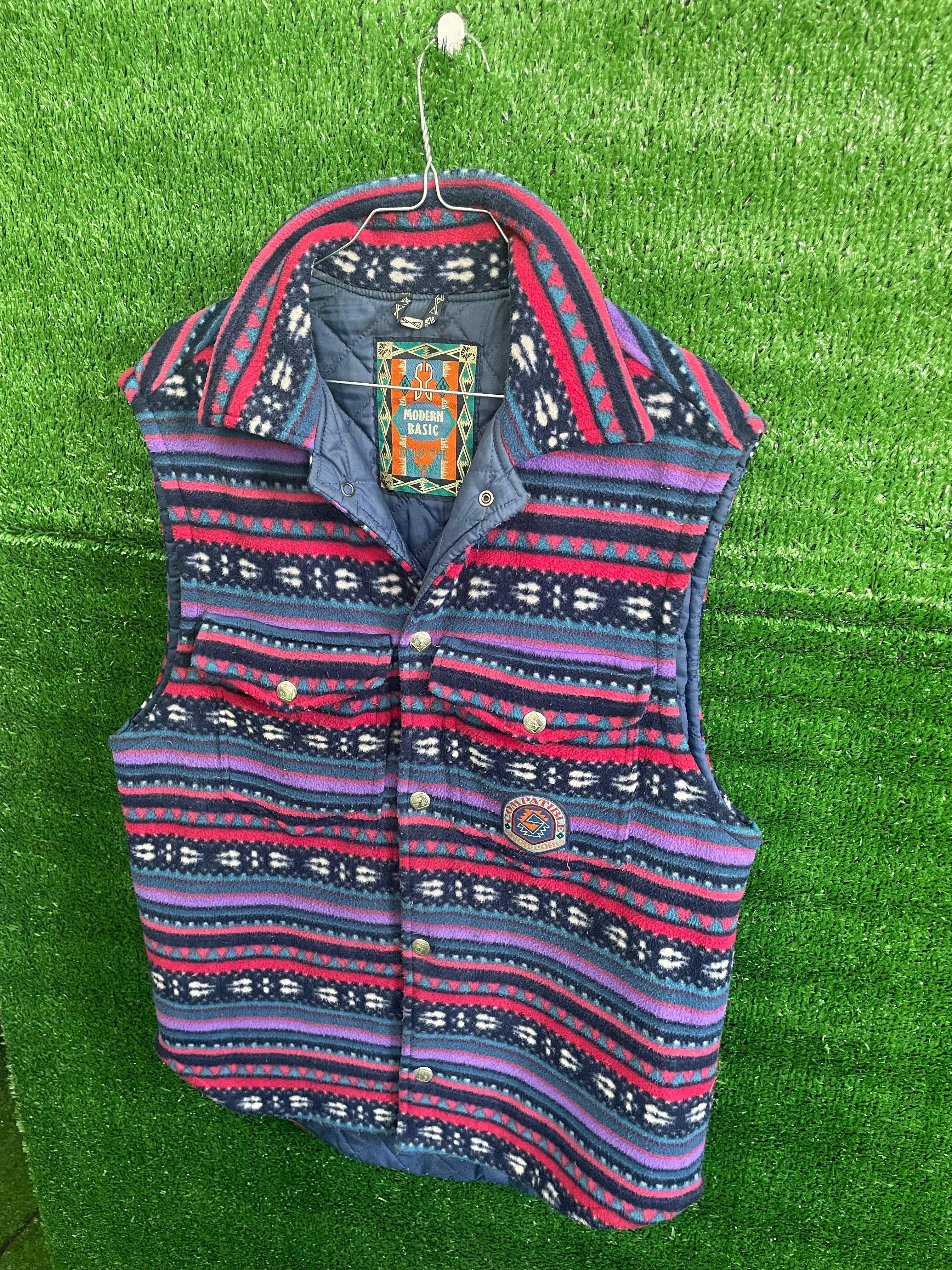 #004 Gilet smanicato vintage in pile Modern Basic