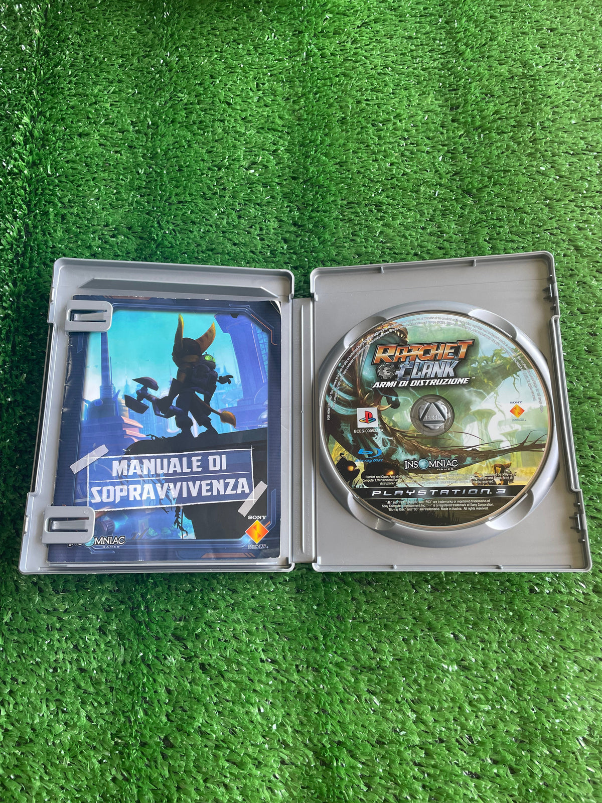 #G105 Videogioco ps3 Ratchet e Clank Armi di Distruzione Platinum